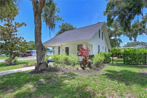 Villa ou maison à Palmetto, Floride 2 chambres, 87.98 m2 № 2224484