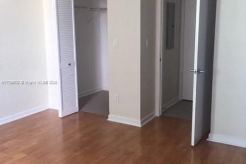 Studio in the Condo in Miami, Florida  № 1697091 - photo 10