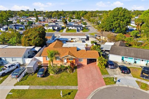 Купить виллу или дом в Тампа, Флорида 3 комнаты, 163.32м2, № 2324078 - фото 3