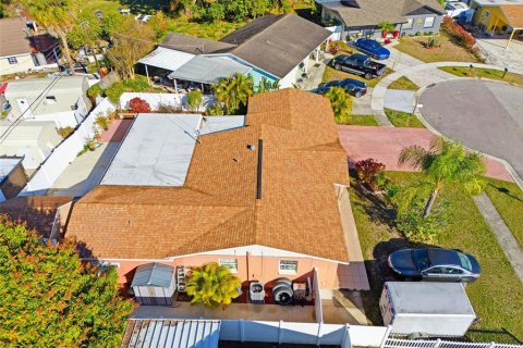 Купить виллу или дом в Тампа, Флорида 3 комнаты, 163.32м2, № 2324078 - фото 9