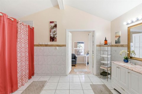 Купить виллу или дом в Тампа, Флорида 3 комнаты, 163.32м2, № 2324078 - фото 29