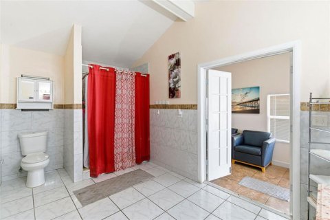 Купить виллу или дом в Тампа, Флорида 3 комнаты, 163.32м2, № 2324078 - фото 28