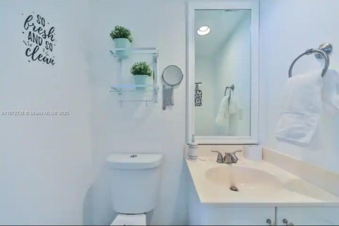 Copropriété à vendre à Hollywood, Floride: 1 chambre, 84.08 m2 № 1922599 - photo 24