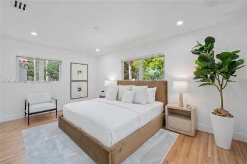 Villa ou maison à vendre à Coral Gables, Floride: 4 chambres, 224.36 m2 № 1966627 - photo 22