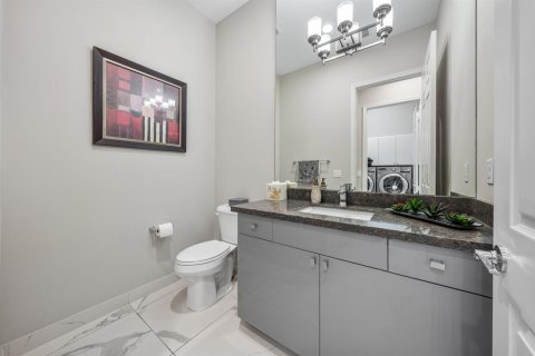 House in Boynton Beach, Florida 4 bedrooms, 249.44 sq.m. № 2175802 - photo 28