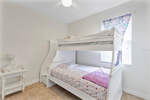 House in Orlando, Florida 5 bedrooms, 236.25 sq.m. № 1775024 - photo 20