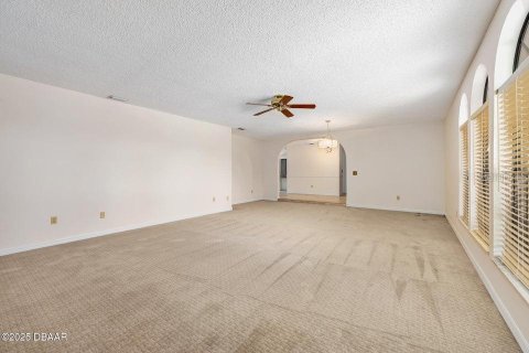 Casa en venta en Ormond Beach, Florida, 4 dormitorios, 264.96 m2 № 1544871 - foto 18