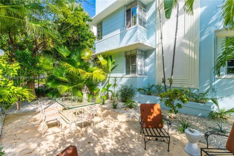 Copropriété à vendre à Miami Beach, Floride: 1 chambre, 59.92 m2 № 1891545 - photo 18