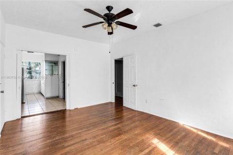 Copropriété à vendre à Miami Beach, Floride: 1 chambre, 59.92 m2 № 1891545 - photo 22