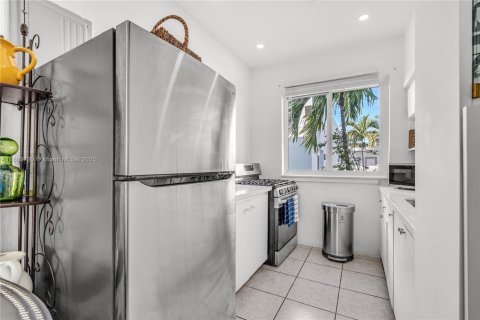 Copropriété à vendre à Miami Beach, Floride: 1 chambre, 59.92 m2 № 1891545 - photo 7