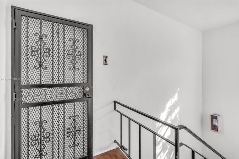 Copropriété à vendre à Miami Beach, Floride: 1 chambre, 59.92 m2 № 1891545 - photo 14