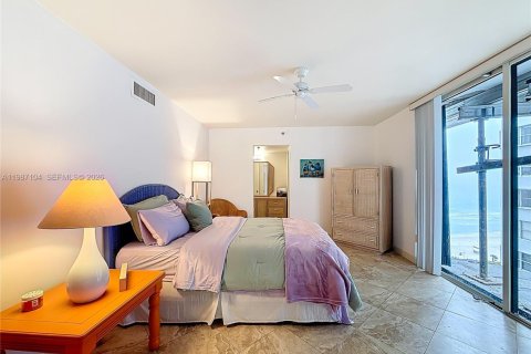 Copropriété à vendre à Miami Beach, Floride: 2 chambres, 131.46 m2 № 2046551 - photo 20