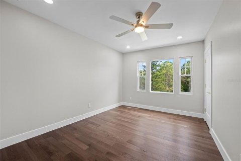 Casa en venta en Saint Petersburg, Florida, 3 dormitorios, 195.47 m2 № 1907454 - foto 19