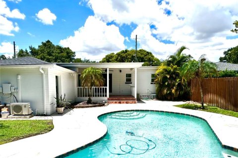 Casa en alquiler en Orlando, Florida, 3 dormitorios, 116.87 m2 № 1852744 - foto 24