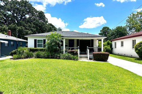 Casa en alquiler en Orlando, Florida, 3 dormitorios, 116.87 m2 № 1852744 - foto 1