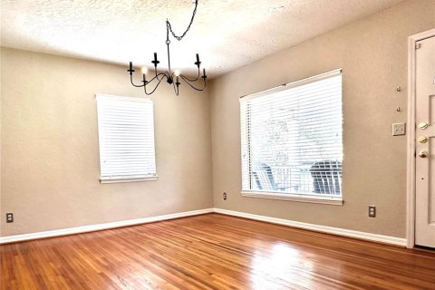 Casa en alquiler en Orlando, Florida, 3 dormitorios, 116.87 m2 № 1852744 - foto 12