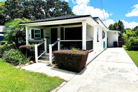 Casa en alquiler en Orlando, Florida, 3 dormitorios, 116.87 m2 № 1852744 - foto 2
