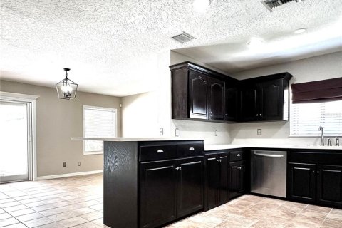 Casa en alquiler en Orlando, Florida, 3 dormitorios, 116.87 m2 № 1852744 - foto 9