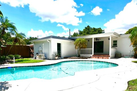 Casa en alquiler en Orlando, Florida, 3 dormitorios, 116.87 m2 № 1852744 - foto 25