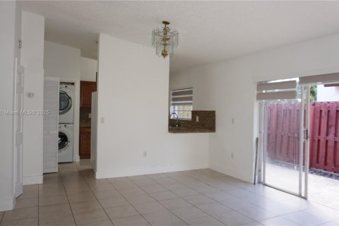 Villa ou maison à louer à Miami, Floride: 2 chambres, 83.61 m2 № 1971531 - photo 20