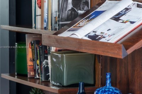 Hotel in Miami Beach, Florida № 1934089 - photo 14