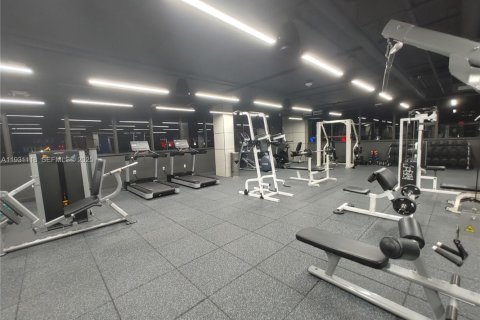 Снять в аренду кондоминиум в Майами, Флорида 1 спальня, 79.9м2, № 1989557 - фото 28