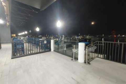 Снять в аренду кондоминиум в Майами, Флорида 1 спальня, 79.9м2, № 1989557 - фото 26