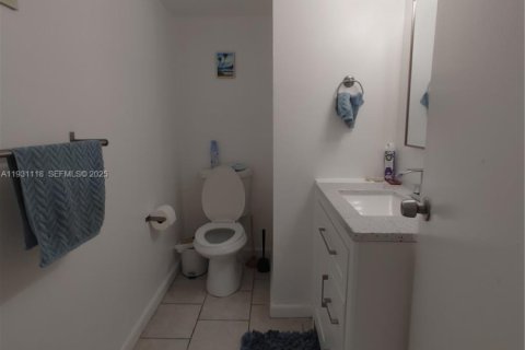 Снять в аренду кондоминиум в Майами, Флорида 1 спальня, 79.9м2, № 1989557 - фото 22