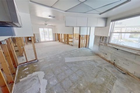 Villa ou maison à vendre à Saint Petersburg, Floride: 3 chambres, 172.61 m2 № 1688447 - photo 29