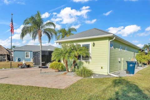 House in Polk City, Florida 1 bedroom, 89.19 sq.m. № 1755191 - photo 14