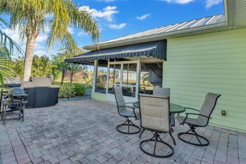 House in Polk City, Florida 1 bedroom, 89.19 sq.m. № 1755191 - photo 3