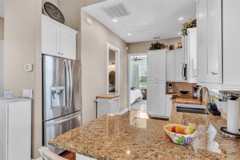 House in Polk City, Florida 1 bedroom, 89.19 sq.m. № 1755191 - photo 24