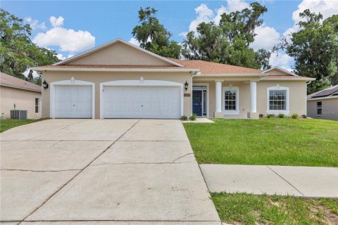 Villa ou maison à vendre à Ocala, Floride: 4 chambres, 213.95 m2 № 2226881 - photo 2