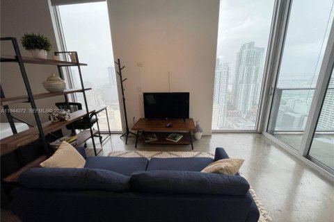 Condo in Miami, Florida, 1 bedroom  № 2000873 - photo 20