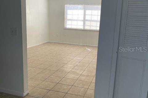 Condo in Orlando, Florida, 1 bedroom  № 1572852 - photo 8