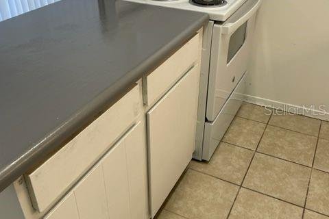 Condo in Orlando, Florida, 1 bedroom  № 1572852 - photo 4