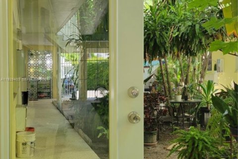 Copropriété à louer à Miami Beach, Floride: 39.02 m2 № 1987770 - photo 7