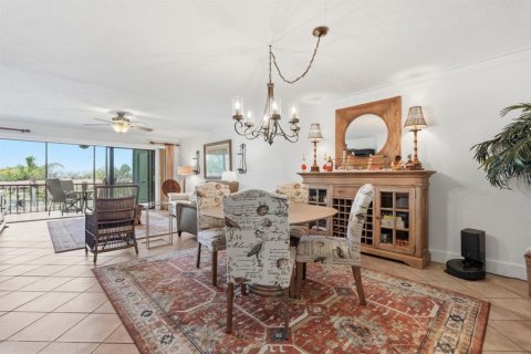 Copropriété à vendre à Bradenton, Floride: 2 chambres, 128.95 m2 № 2318411 - photo 4