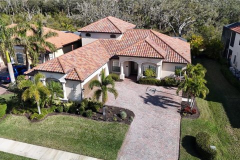 House in Bradenton, Florida 4 bedrooms, 287.53 sq.m. № 1902034 - photo 2