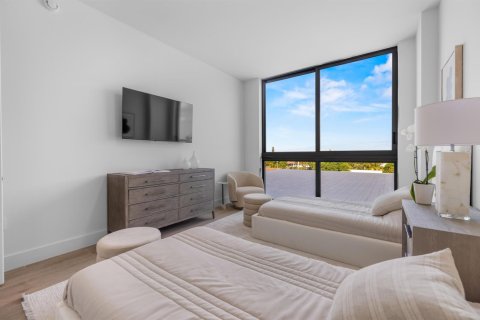 Condo in Pompano Beach, Florida, 3 bedrooms № 2191496 - photo 27
