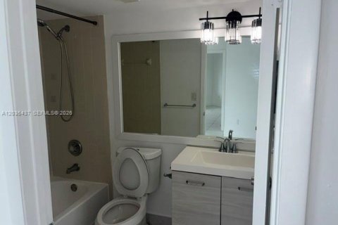 Copropriété à louer à Miami Lakes, Floride: 2 chambres, 101.26 m2 № 2085305 - photo 10