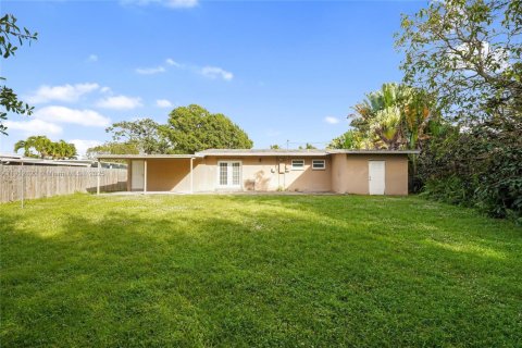 Casa en venta en Wilton Manors, Florida, 3 dormitorios, 115.94 m2 № 1969139 - foto 30
