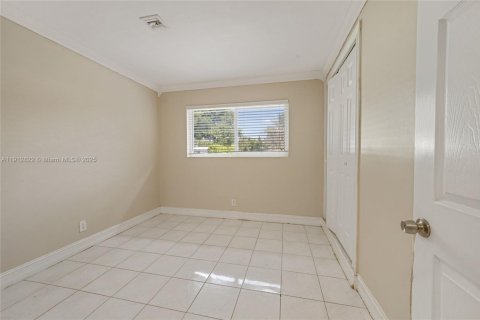 Casa en venta en Wilton Manors, Florida, 3 dormitorios, 115.94 m2 № 1969139 - foto 18
