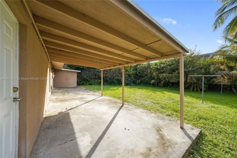 Casa en venta en Wilton Manors, Florida, 3 dormitorios, 115.94 m2 № 1969139 - foto 28