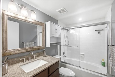 Condo in Deltona, Florida, 2 bedrooms  № 2208065 - photo 20