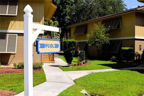 Condo in Deltona, Florida, 2 bedrooms  № 2208065 - photo 28