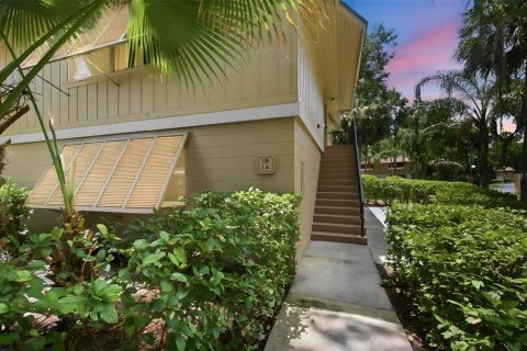 Condo in Deltona, Florida, 2 bedrooms № 2208065