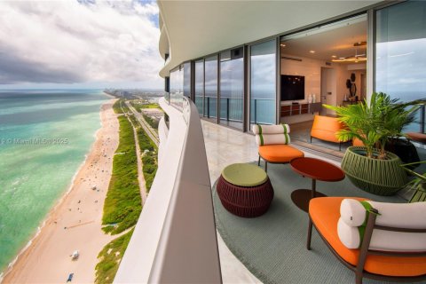 Condominio en alquiler en Sunny Isles Beach, Florida, 2 dormitorios, 134.43 m2 № 1952025 - foto 30