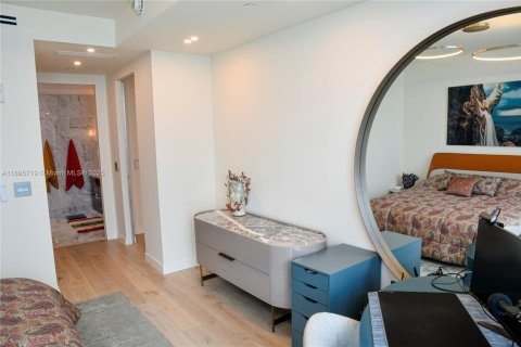 Condominio en alquiler en Sunny Isles Beach, Florida, 2 dormitorios, 134.43 m2 № 1952025 - foto 22