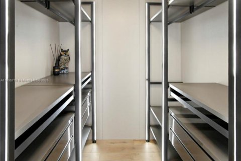 Condominio en alquiler en Sunny Isles Beach, Florida, 2 dormitorios, 134.43 m2 № 1952025 - foto 29